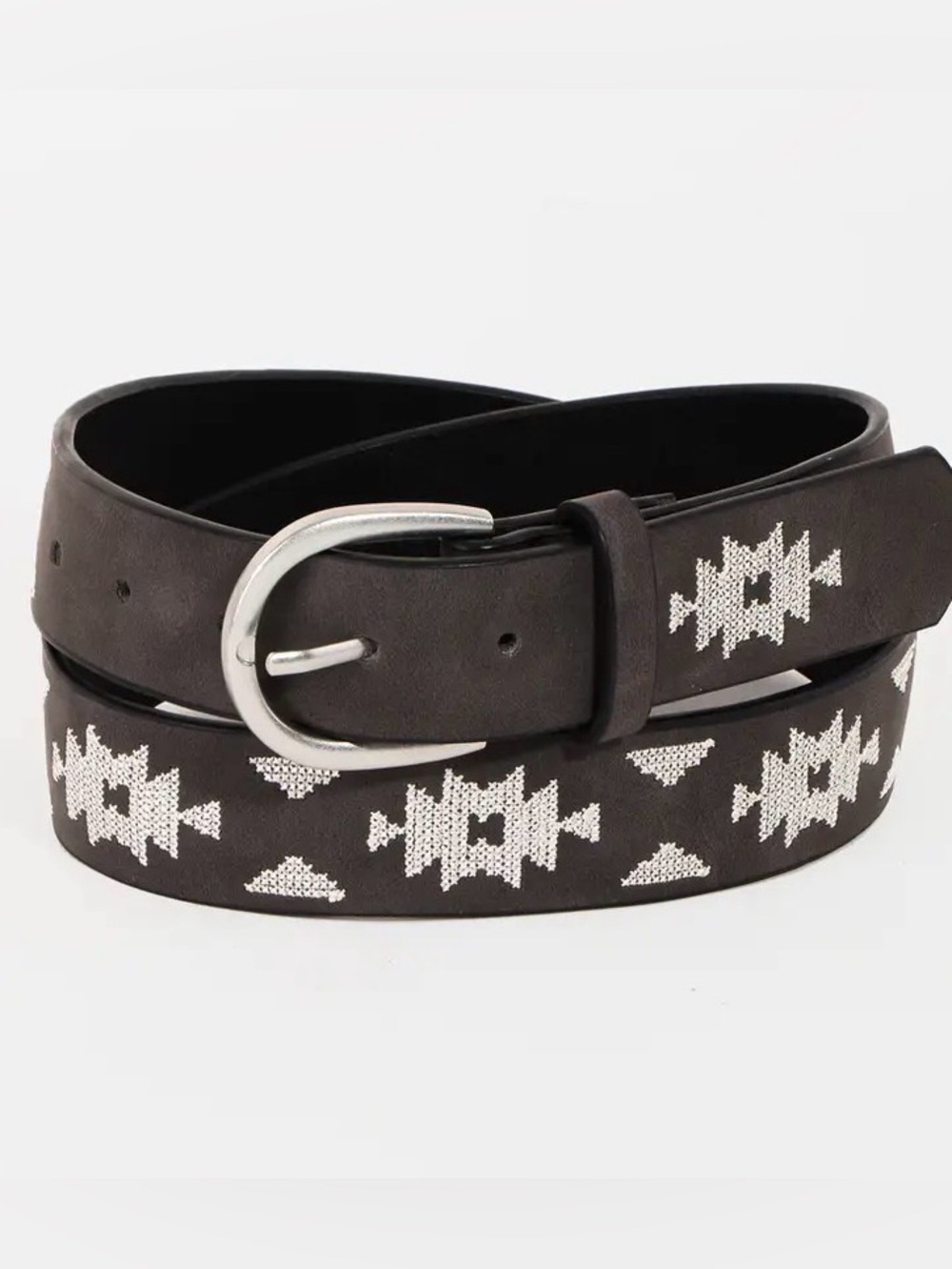 NWT Western Boho Embroidered Pattern Vegan Leather Belt Black - Picture 3 of 5
